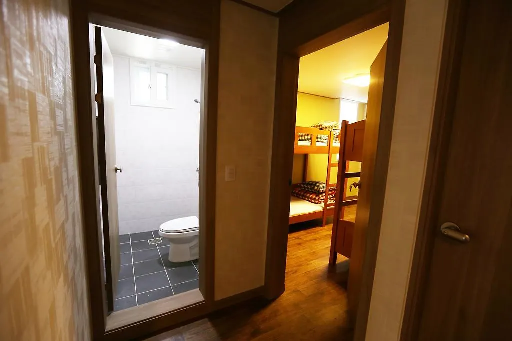 Cube Guesthouse Seul