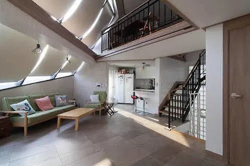 Cube Guesthouse Seul 2*,
